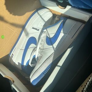 Nikes size 6.5 in grade school. In great condition, only wore them 2 times.